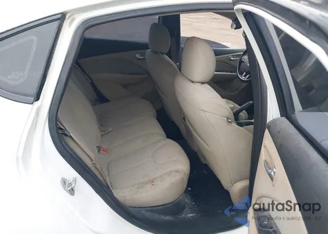 2013 Dodge Dart Sxt z USA, uszkodzony, nr VIN 1C3CDFBH0DD667158